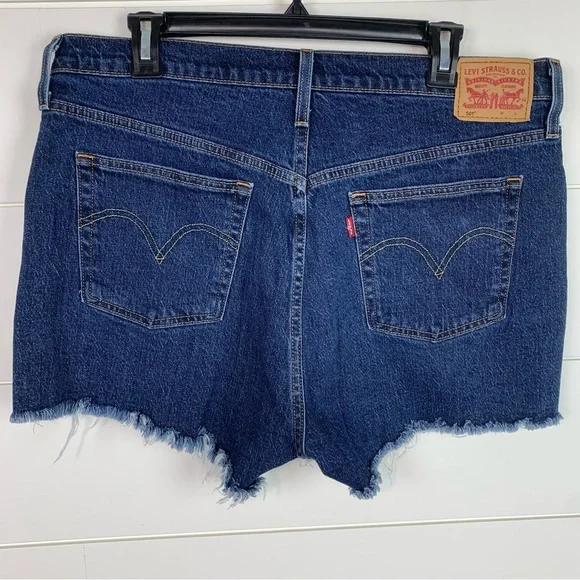Levi’s 501 Women’s High Rise Button Fly Cutoff Denim Jean Shorts Size 34 - Picture 7 of 11